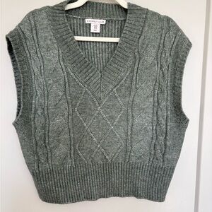 Sincerly Jules Heathered Sage Cable Knit V-Neck Sweater Vest